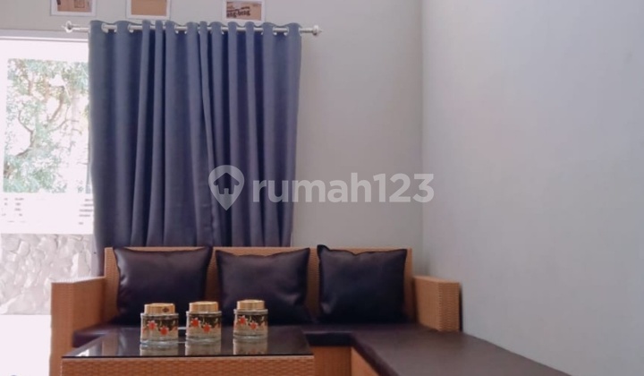 Affordable and lively homestay near many campuses, ready for operation. Affordable and lively homestay near many campuses, ready for operation.