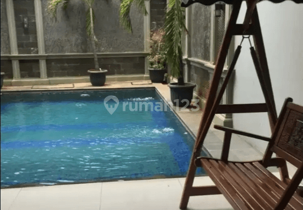 Rumah bagus ada swimning Poll di Duren Sawit Jakarta Timur 2