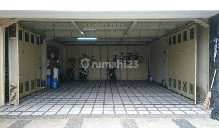 Rumah lux cantik lokasi strategis, bs untuk kantor 2