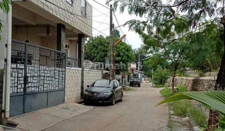 Rumah 2 lt Komplek Dosen IKIP Jatibening, 370 m2. Bebas banjir 1