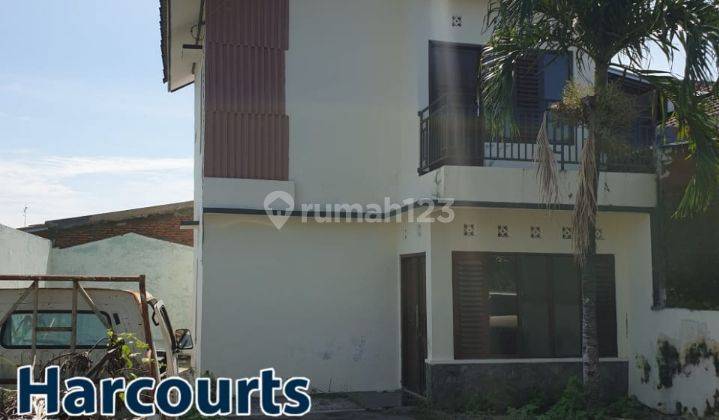 Rumah Siap Huni 2 Lantai Di Colomadu Solo 1