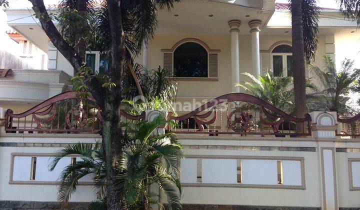 Dijual Rumah Mewah Di Giri Loka 3 Bsd City Ada Pool 1