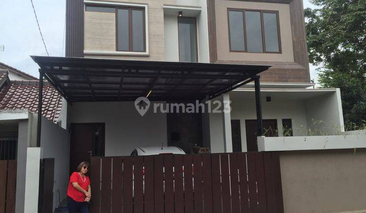 Rumah Baru Mewah di Komplek PTB Duren Sawit 2