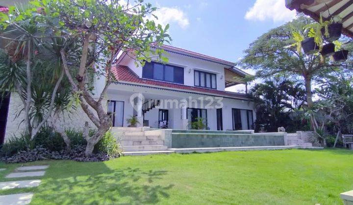 Beautiful Freehold villa only 10 minutes to international school and 11 minutes to Echo Beach in Tibubeneng Canggu,Kuta Utara,Badung Bali 2