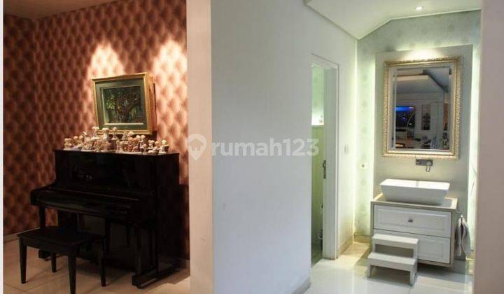 Rumah lux modern minimalis di bandung 1