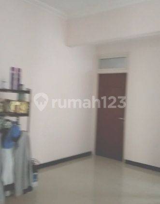 Rumah 2 Semi Furnished Lantai di Manyar kartika Surabaya LT 220 LB 350 4 KM 5KT 2 KT pembantu 2