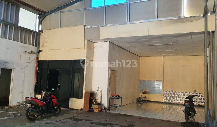 Multifungsi Bangunan Kantor Dan Gudang 1