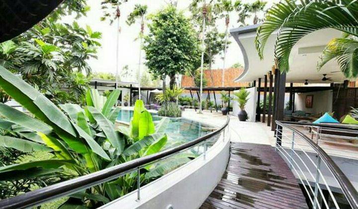 Villa view ocean and river di pantai nelayan batu bolong canggu kuta utara bali 2