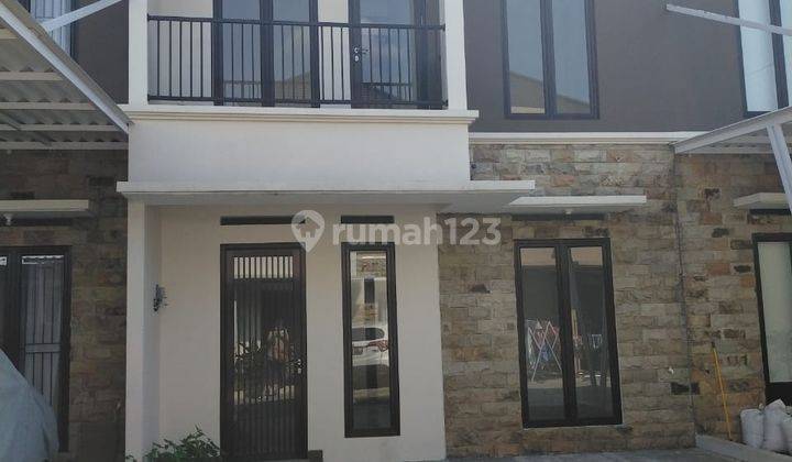 Rumah gaya bali di sawangan AV 2