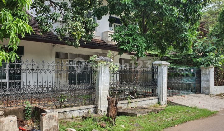 rumah lama bisa utk wisma atau kantor 2