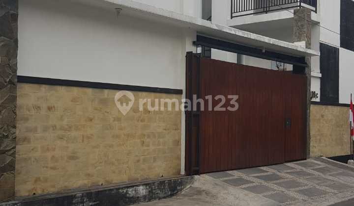 Rumah Mewah minimalis 2