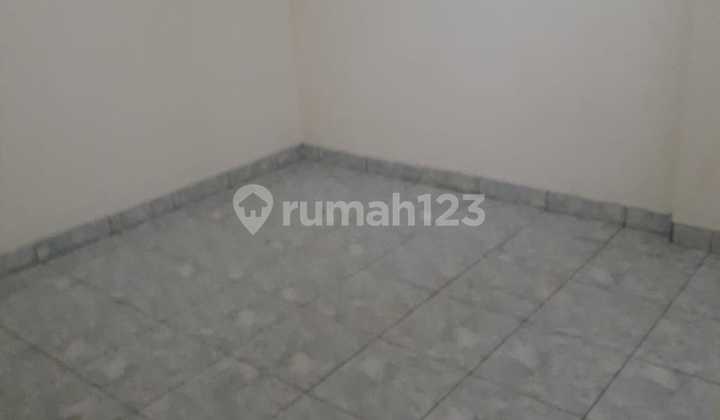 Rumah 3 Lantai Siap Huni Bisa Tempat Tinggal & Usaha Teluk Gong, Kelurahan Pejagalan Kecamatan Penjaringan Jakarta Utara Rumah 3 Lantai Siap Huni Bisa Tempat Tinggal & Usaha Teluk Gong, Kelurahan Pejagalan Kecamatan Penjaringan Jakarta Utara