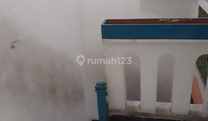 Rumah 2,5 Lantai Taman Pondok Jati, Sidoarjo Lokasi di Tahap 1 84 m2 4 KT 2 KM 2