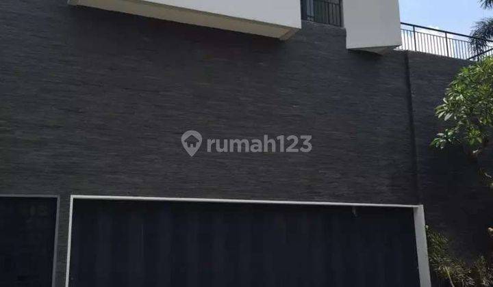 Rumah Baru Super Mewah 1