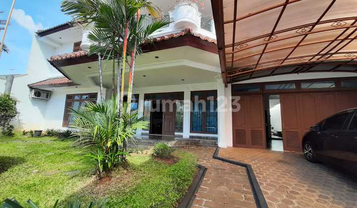 Rumah Idaman Keluarga, Terawat di Pondok Bambu Jakarta Timur Bebas Banjir Rumah Idaman Keluarga, Terawat di Pondok Bambu Jakarta Timur Bebas Banjir