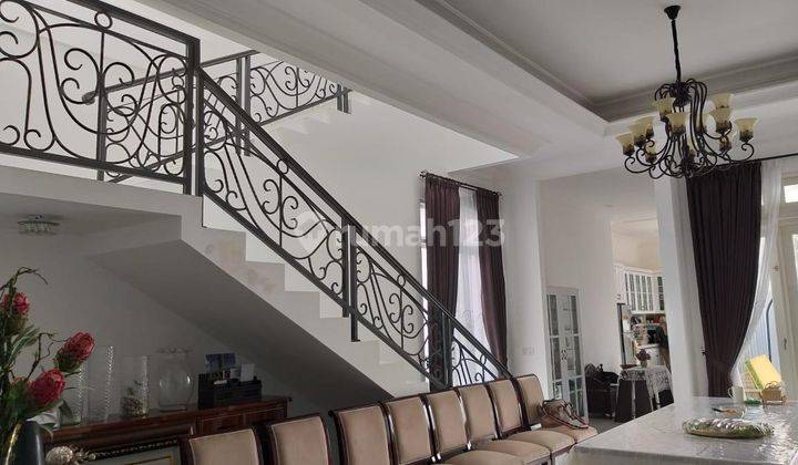 Rumah Mewah Modern Minimalis ada Kolam Renang di Menteng Jakarta Pusat 2