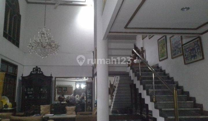 Rumah Mewah di daerah Senayan Jakarta Selatan 1