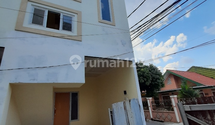 Percatakan Negara, Cluster Percatakan Negara, Cluster