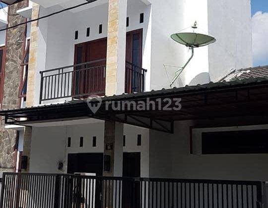 Rumah siap pakai 2 lantai di cluster 1