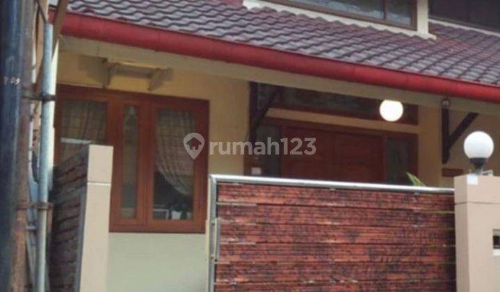 Rumah mewah bagus siap pakai di Puri Anjasmoro 1