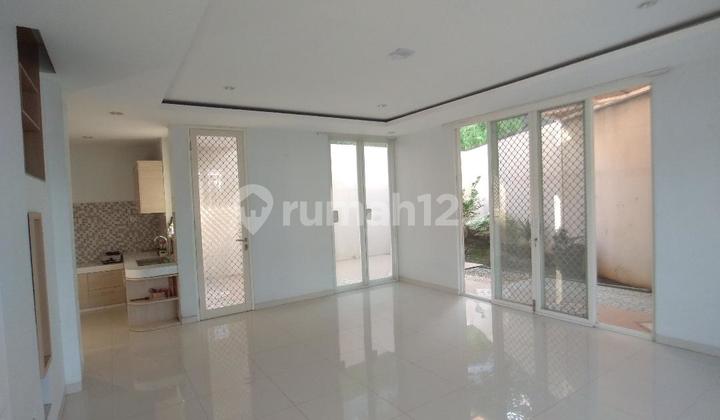 Rumah Bagus di Perum. Citra Grand, Sambiroto, Tembalang 1