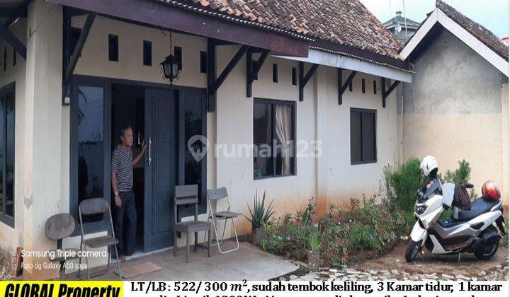 Rumah di tengah kota cocok untuk kos kosan 1