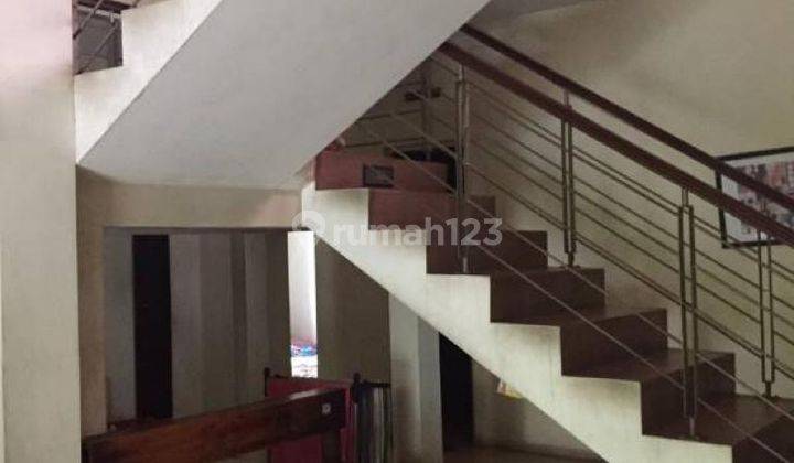 Kos-kosan di Jl Anggrek Garuda, Slipi, Jakarta Barat  2