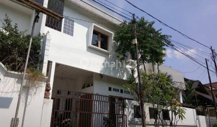 Dilepas Cepat Rumah 2 lantai Siap huni di Komp Bangun Cipta 1