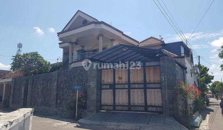 RUMAH MEGAH 2 LANTAI FULL FURNISHED DI  GROGOL SOLO 2