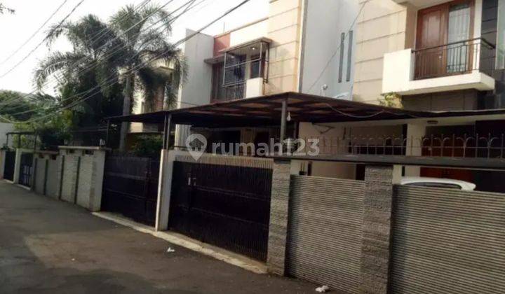 Rumah di kalibata timur Pancoran Jakarta Selatan 1