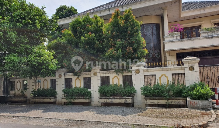 rumah pinggir jln bisa ********  atau gudang 2