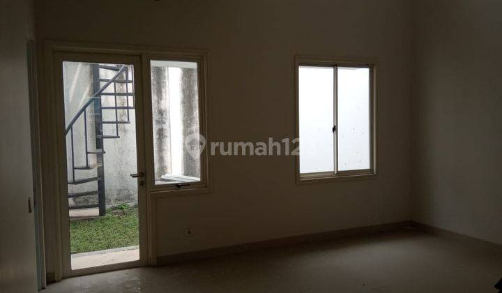 Dijual Rumah berlantai 2 di Ruby, Gading Serpong, dengan harga jual manarik 1