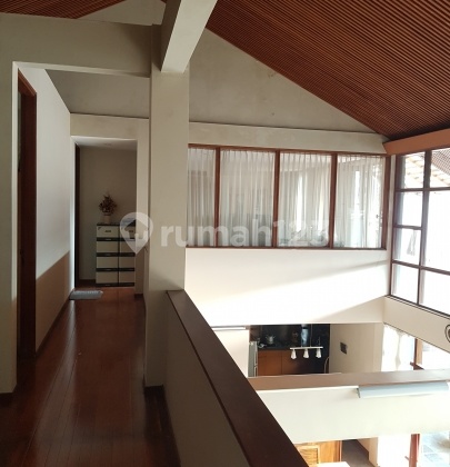 Setraduta Semi Villa House 2