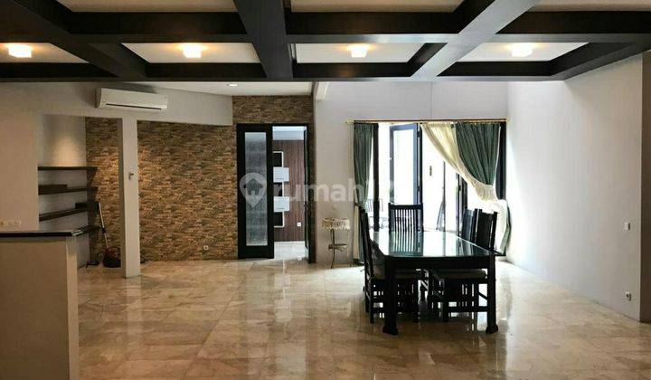 Rumah Dilengkapi Tamanbelakang Pondok Indah Jakarta Selatan 2