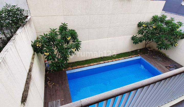 Rumah Siap Huni dalam Townhouse dengan Swimming Pool di Lebak Bulus 1