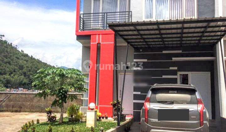 Villa Hook Bagus modern 2 lt View Paralayang + furnish kota Batu 1