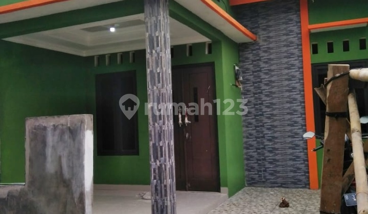 Rumah tumbuh ready stock, persis didepan jalan raya strategis untuk usaha
