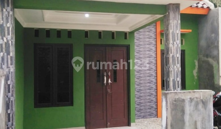 Rumah tumbuh ready stock, persis didepan jalan raya strategis untuk usaha 2