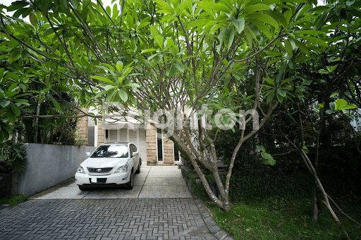 Rumah Bagus Cantik Mewah Diamond Hill 2