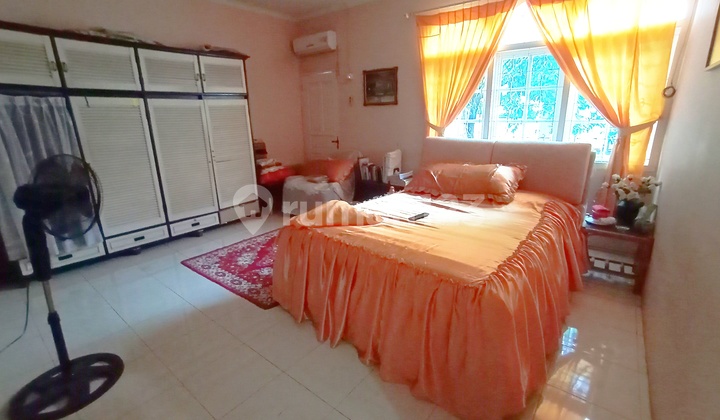 Hot Murah! Rumah Luas 455 m2 dekat Tol Veteran, Bintaro, Jakarta Selatan