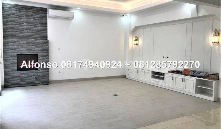 RUMAH CLUSTER BGM KELAPA GADING FULL RENOVASI MEZZANINE LEVEL 2