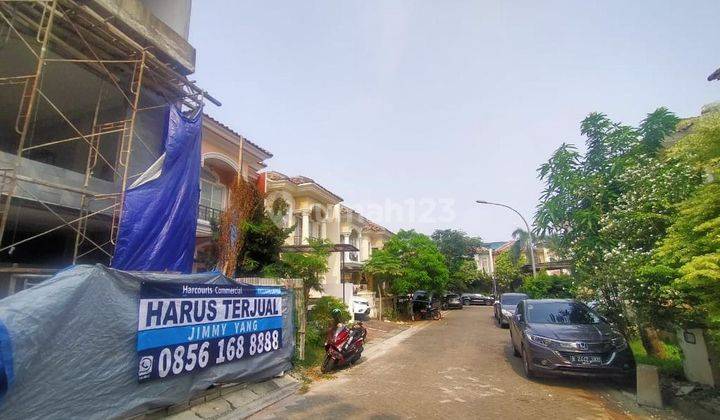 Rumah 3 Lantai di Kapuk Muara, Jakarta Utara 2