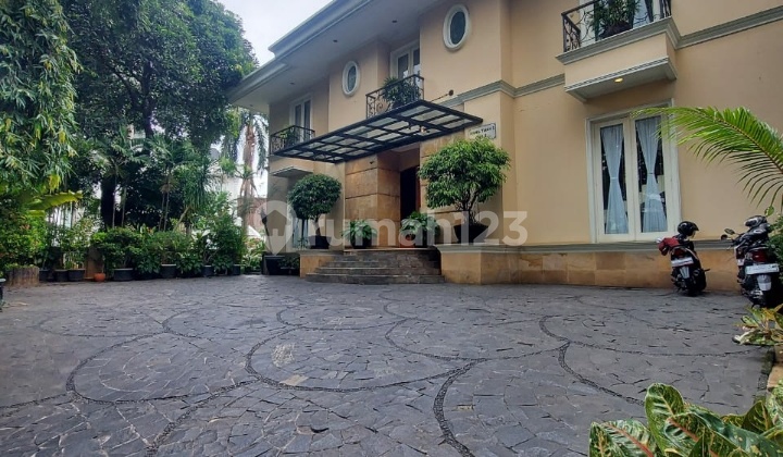 Kebayoran baru Rumah mewah prime location, jakarta selatan