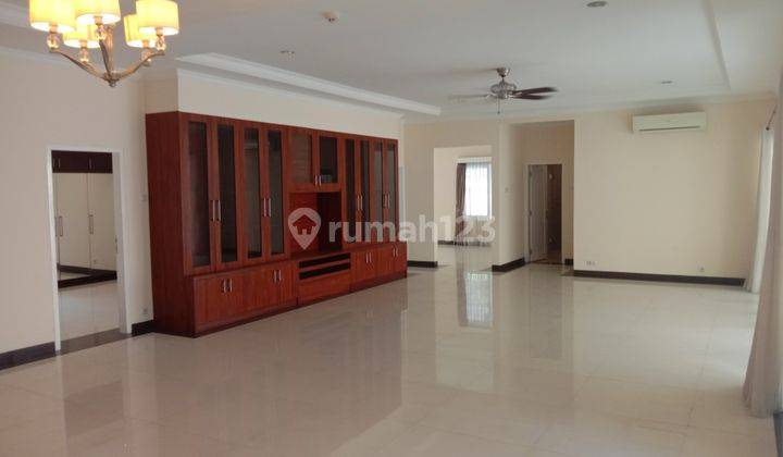 Big, beauty and comfortable house at Senayan, South Jakarta, is available now 2