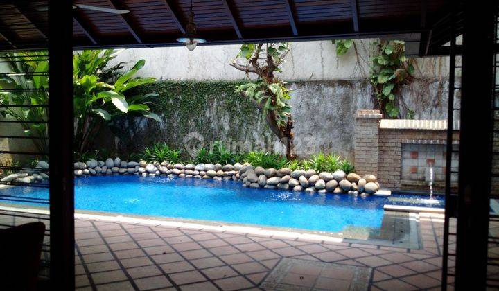 Big, beauty and comfortable house at Permata Hijau, South Jakarta, is available now 1