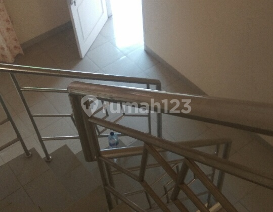 rumah luas besar tingkat sudah renovasi rumah luas besar tingkat sudah renovasi