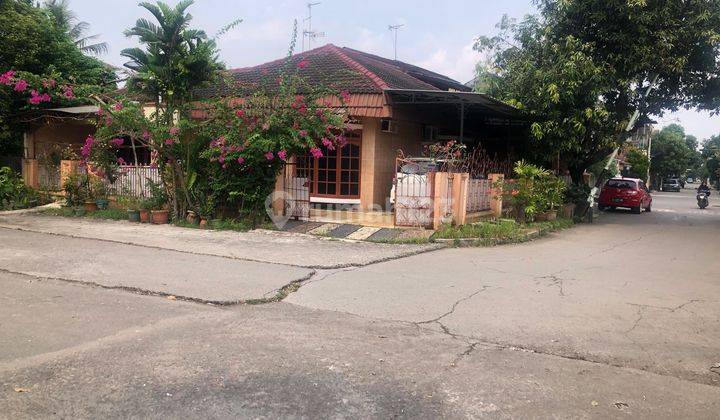 Rumah Luas dan Hoek di Jatibening 1