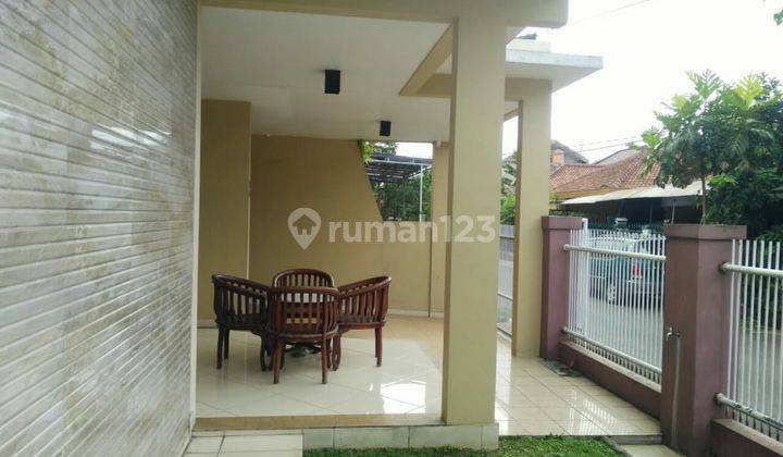 Rumah Asri di Guntussari Sayap Buah Batu Bandung 1