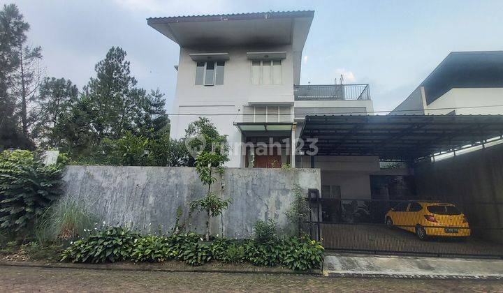 Rumah Mewah Hoek Komplek Teras Hijau Bogor 1