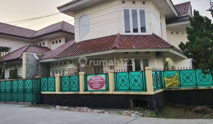 rumah tenang di area perumahan asri 1